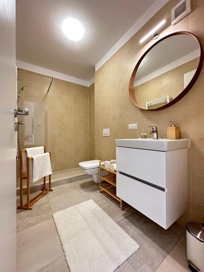 Room44 - Apartment Braşov Esterno foto
